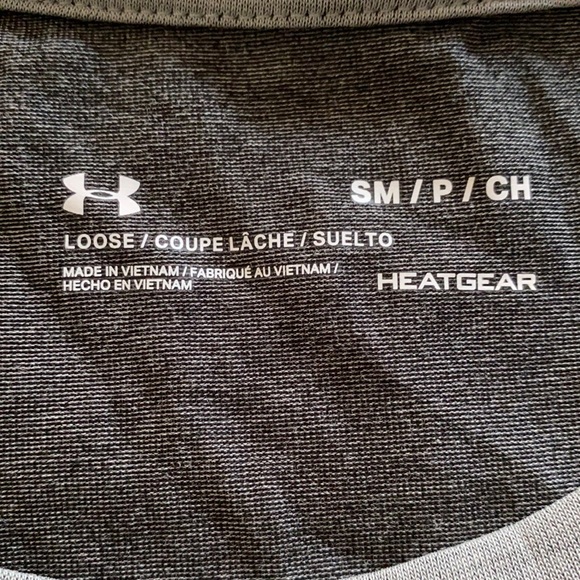 Under Armour workout tee - Picture 3 of 3